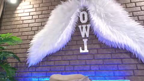 Snapshot of nicky_owl chatting on March 6, 9:03 am Today is my 41st birthday And in 2 hours Im waiting for you on the stream Stock up on tokens and a good mood Nicky online show from March 6, 9:03 am