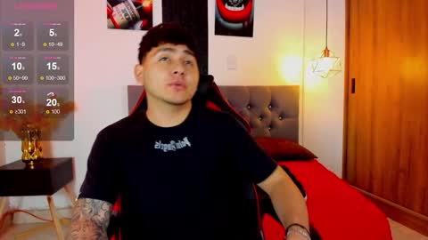 nicolas_james_sc online show from December 15, 1:40 pm