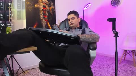 Snapshot of nicolass_fellener chatting on October 6, 6:42 am Nicolas Fellener online show from October 6, 6:42 am