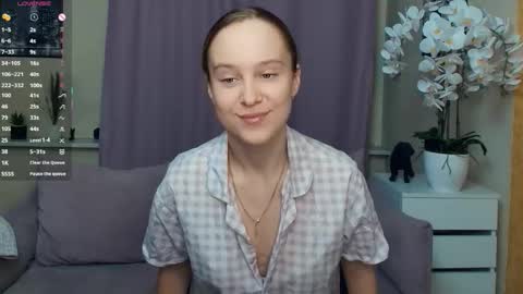 Nicoletta online show from March 22, 6:56 pm