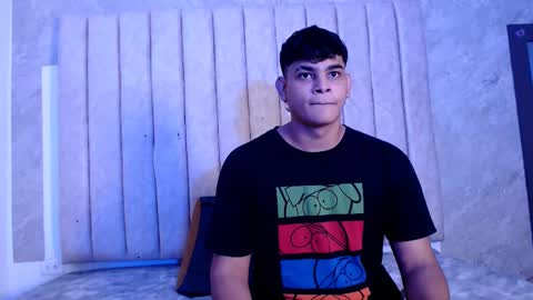 nicole_and_thiago online show from February 10, 2:08 am