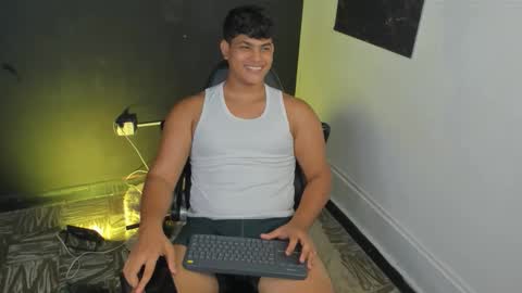 nicole_and_thiago1 online show from February 17, 12:53 am