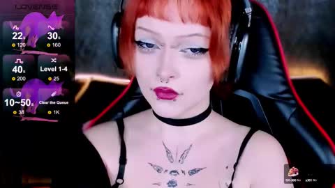 Snapshot of nicolefloret chatting on September 15, 8:21 pm Nicole online show from September 15, 8:21 pm