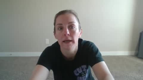 Nicole online show from February 5, 7:31 pm