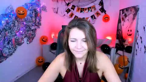 nicolehits online show from October 24, 9:43 am