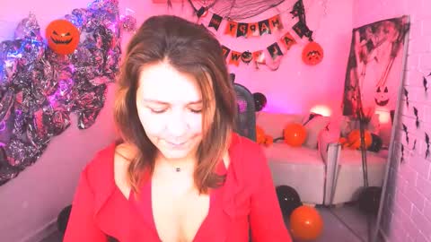 nicolehits online show from October 26, 9:54 am