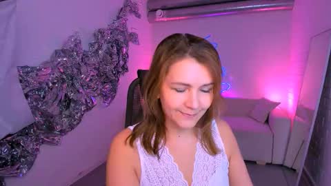 nicolehits online show from January 13, 1:19 pm