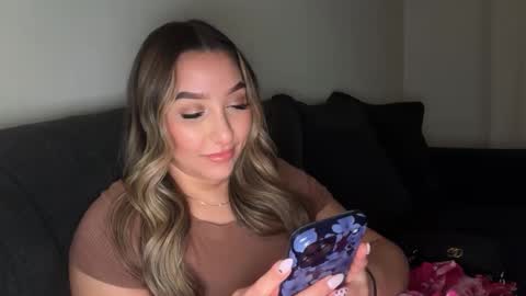 nicolelovesyou444 online show from February 12, 2:09 pm