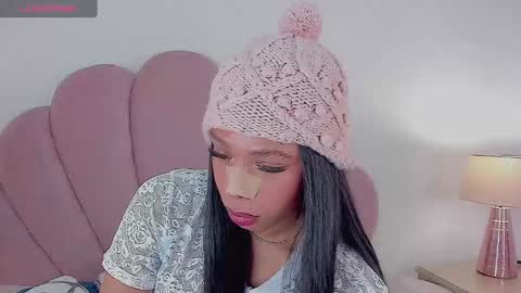 Snapshot of nicoleparadise_ chatting on October 9, 1:05 pm NICOLE online show from October 9, 1:05 pm