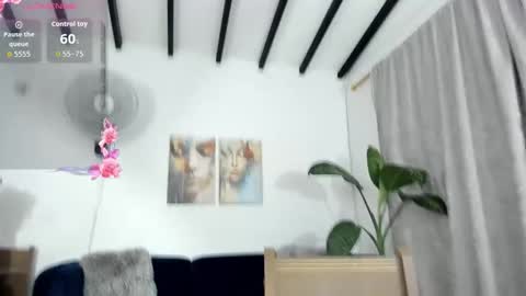 Snapshot of nicollelima chatting on September 25, 1:34 am Nicolle Lima online show from September 25, 1:34 am