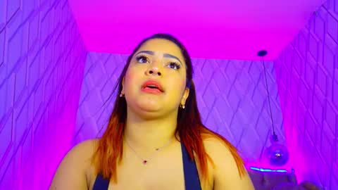 Nicolle Miley online show from October 20, 3:33 am