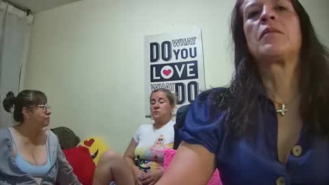Snapshot of nicoltatiana_ chatting on September 23, 12:04 am nicoltatiana_ online show from September 23, 12:04 am