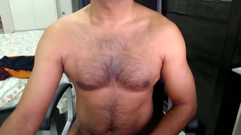 night_rider09711 online show from December 17, 7:39 am