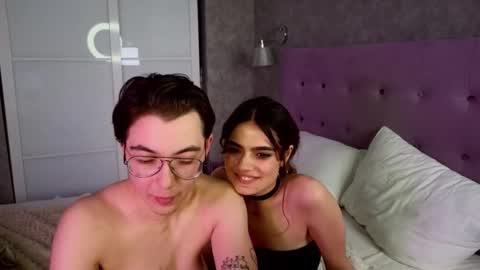 Daisy nd Tyler 3 online show from March 3, 5:53 am