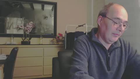 nightkeeper63 online show from February 7, 12:20 am