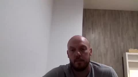 nighttime online show from October 5, 6:48 pm