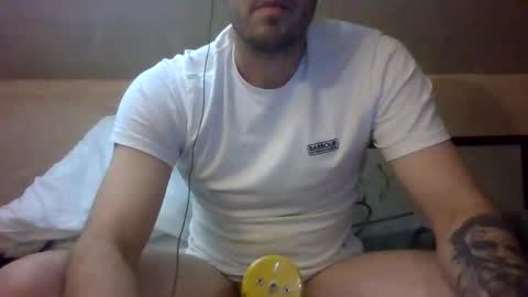 nighttime online show from December 1, 11:29 pm