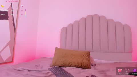 NIkki Angel online show from November 11, 12:02 am