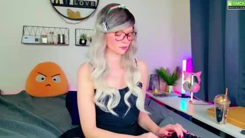 Kitty Chatte online show from January 22, 8:38 pm