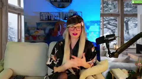 Kitty Chatte online show from January 18, 11:30 am