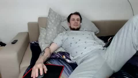 Nick online show from December 19, 2:01 pm