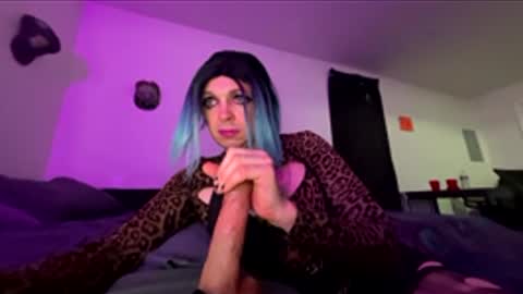 Nikki Neverland online show from February 27, 9:40 pm