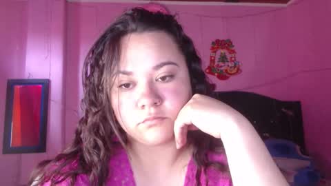 Snapshot of nikkirous_ chatting on September 20, 1:25 pm Nikkirous online show from September 20, 1:25 pm
