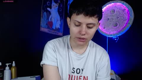 Nikky online show from March 13, 3:15 pm