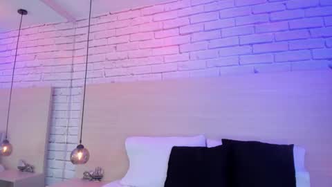 Nikky Dean online show from September 30, 3:28 am