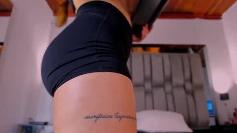     online show from November 24, 11:53 am