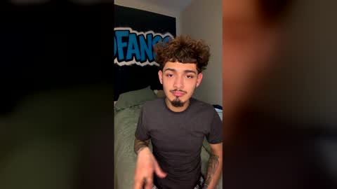 nikofanss online show from March 21, 4:44 pm