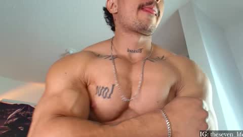 Snapshot of nikolaylisin chatting on September 22, 5:11 am Niko online show from September 22, 5:11 am