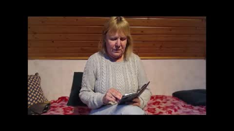 Nikole1 online show from April 19, 9:43 am