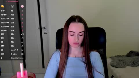      online show from October 22, 3:53 am