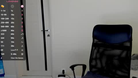      online show from November 29, 7:38 am