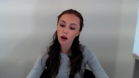 Snapshot of nikonara_ chatting on October 11, 12:21 pm nikonara_ online show from October 11, 12:21 pm