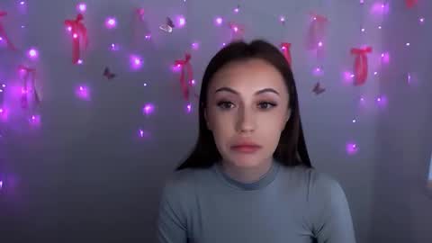 nikonara_ online show from January 8, 12:00 pm