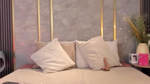 Niko Stone online show from February 17, 4:55 am