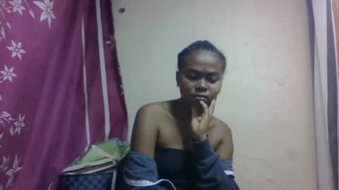 nilah online show from October 4, 7:11 pm