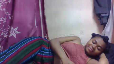 nilah online show from November 15, 8:16 am