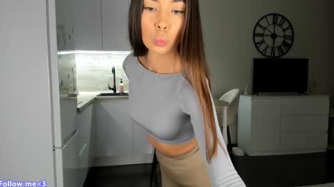 Bella online show from February 26, 3:10 pm