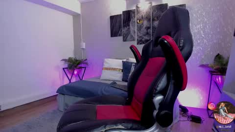 Nils online show from October 12, 5:55 am