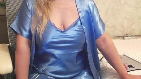 Nimfalove online show from January 24, 11:56 pm