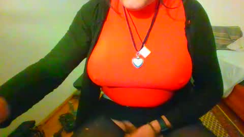 nina8383 online show from February 3, 7:40 pm