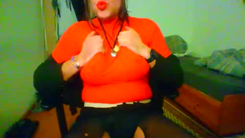 nina8383 online show from February 7, 1:19 am