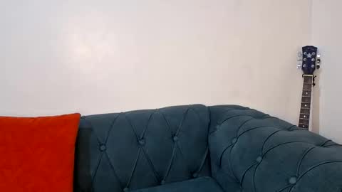 Snapshot of nina_bambi chatting on October 14, 3:15 pm nina_bambi online show from October 14, 3:15 pm