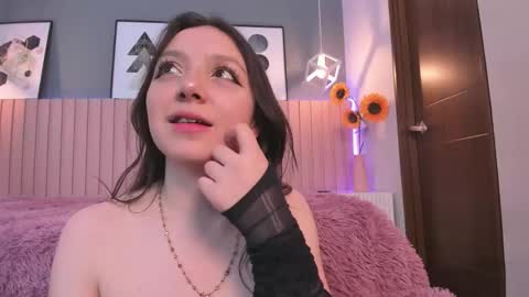Snapshot of nina_ford_ chatting on October 11, 4:17 am nina_ford_ online show from October 11, 4:17 am