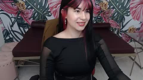 Snapshot of nina_harpper chatting on September 20, 8:56 pm Nina online show from September 20, 8:56 pm