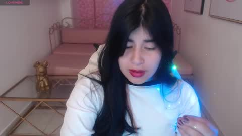 Nina online show from January 8, 1:17 pm