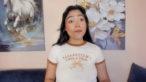 nina_kmay online show from April 25, 7:11 pm